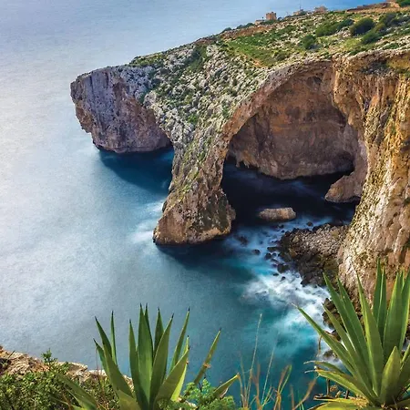 Appartamento Seafront Luxury With Pool