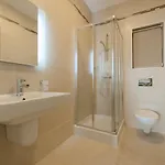 Seafront Luxury With Pool By Buena Vista Appartement Sliema