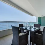 Seafront Luxury With Pool By Buena Vista * Sliema