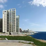 Seafront Luxury With Pool By Buena Vista * Sliema