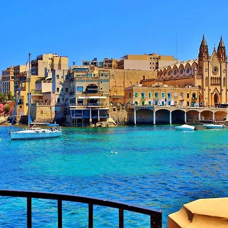Seafront Luxury With Pool By Buena Vista アパート *