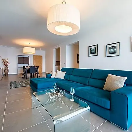 Seafront Luxury With Pool By Buena Vista Sliema