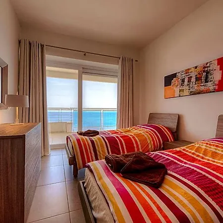 Seafront Luxury With Pool By Buena Vista * Sliema