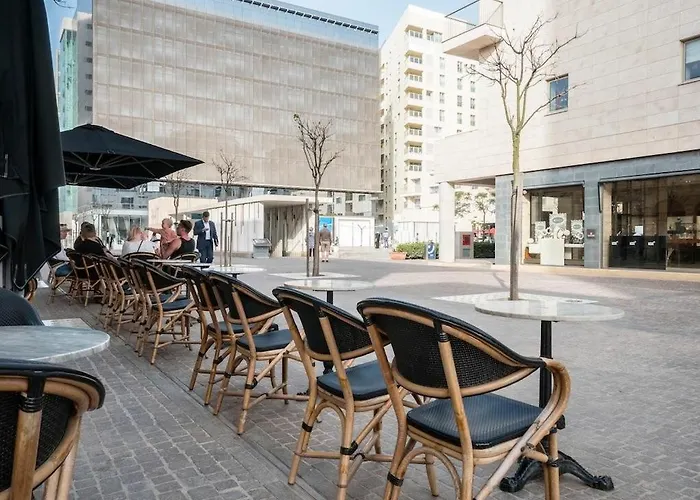 Apartman Seafront Luxury With Pool By Buena Vista *