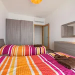 Apartament Seafront Luxury With Pool By Buena Vista *