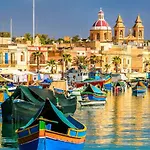 Seafront Luxury With Pool By Buena Vista * Sliema